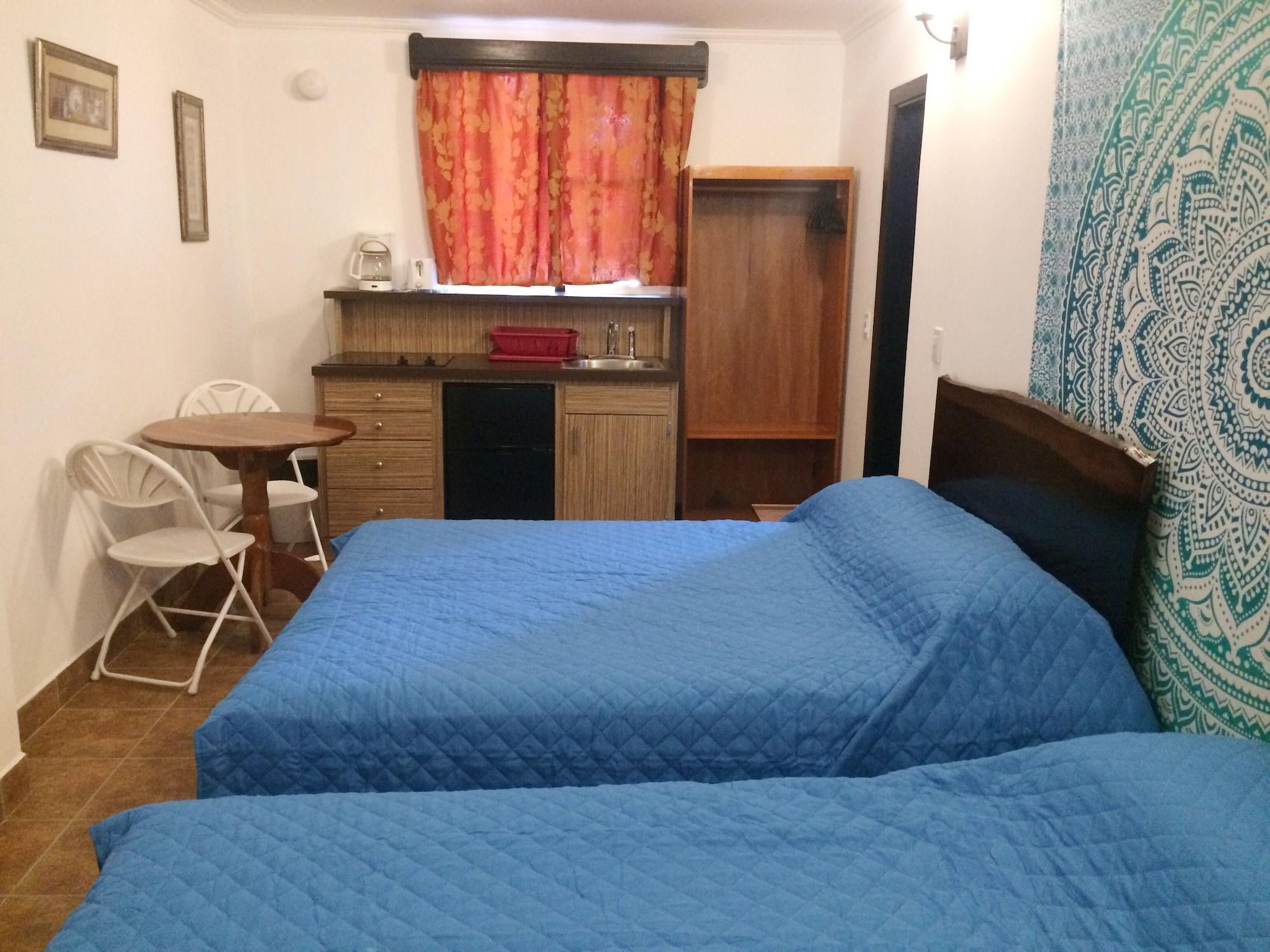Easy Inn Hotel Белиз-Сити Экстерьер фото