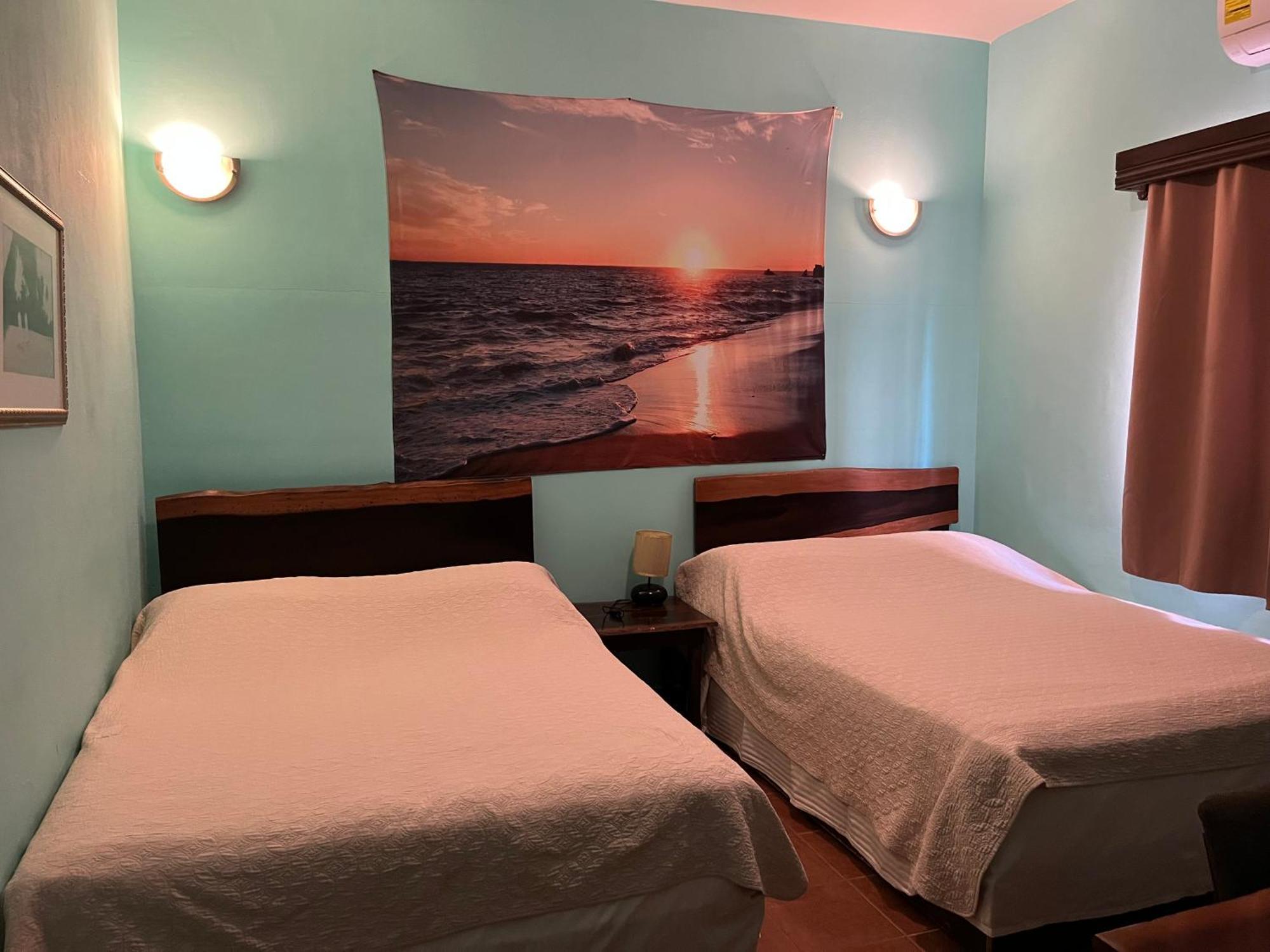 Easy Inn Hotel Белиз-Сити Экстерьер фото