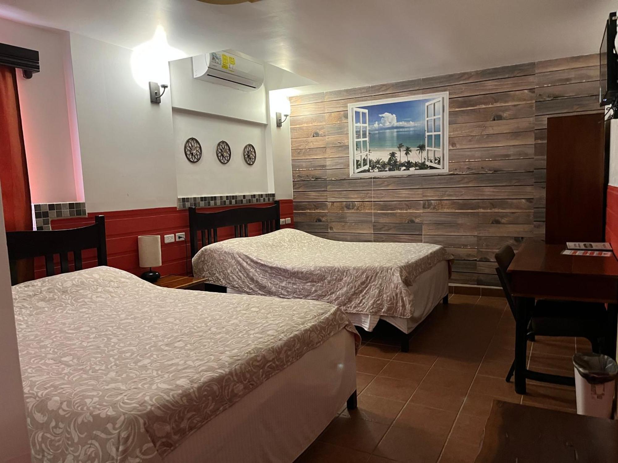Easy Inn Hotel Белиз-Сити Экстерьер фото